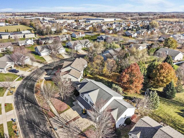 104 Maria Lane, Cottage Grove, WI 53527