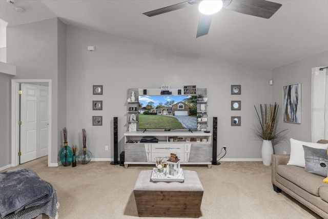 8330 N CREEK WAY, Citrus Springs, FL 34434