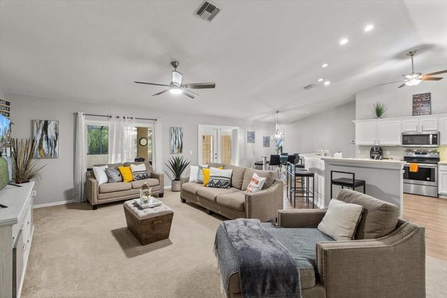 8330 N CREEK WAY, Citrus Springs, FL 34434