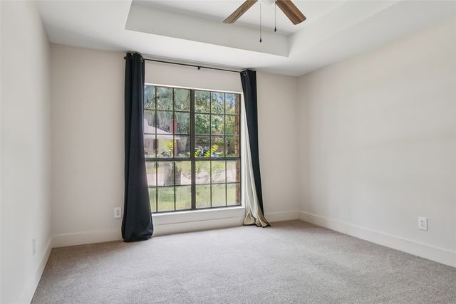 14815 Surveyor Boulevard, Addison, TX 75001