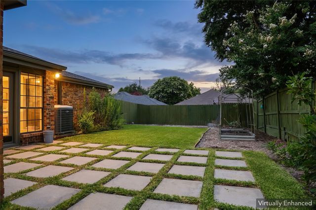 14815 Surveyor Boulevard, Addison, TX 75001
