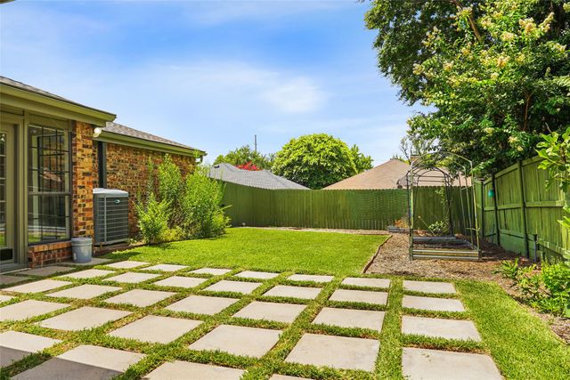 14815 Surveyor Boulevard, Addison, TX 75001