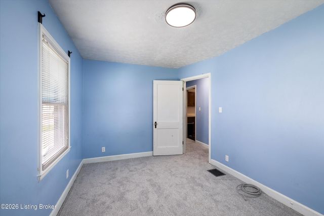 3314 Oleanda Ave, Louisville, KY 40215