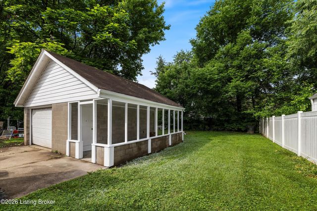 3314 Oleanda Ave, Louisville, KY 40215