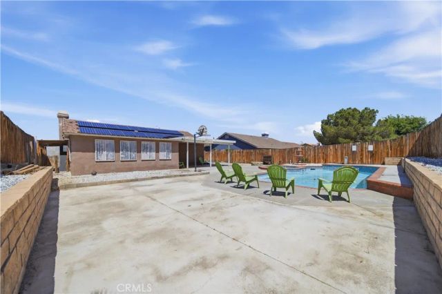 14211 La Mirada St, Victorville, CA 92392