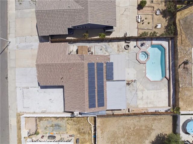 14211 La Mirada St, Victorville, CA 92392