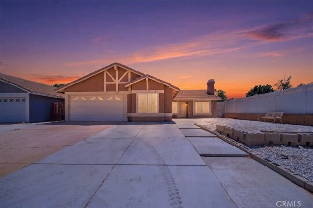 14211 La Mirada St, Victorville, CA 92392