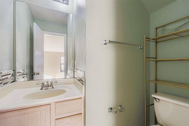 1105 American Robin PATH, Pflugerville, TX 78660