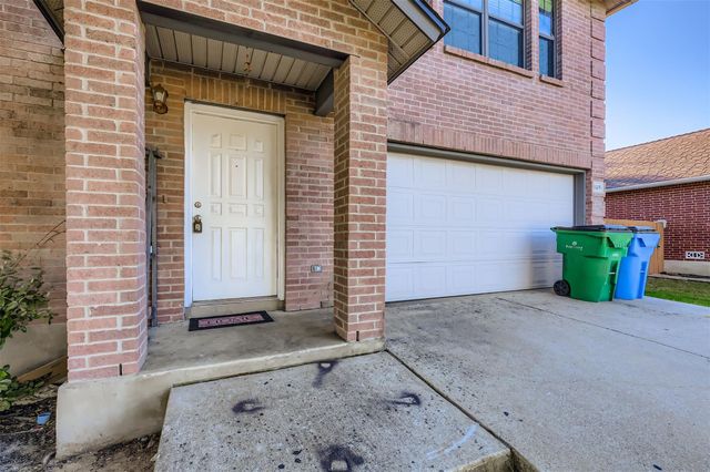 1105 American Robin PATH, Pflugerville, TX 78660