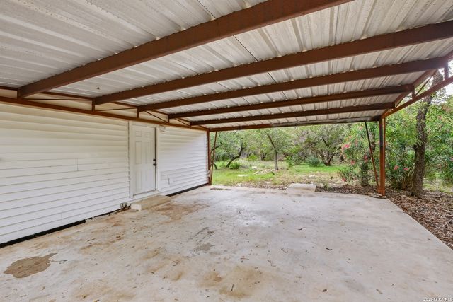 2408 Deer Run Pass, Canyon Lake, TX 78133