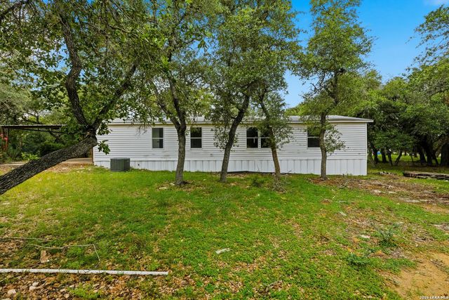 2408 Deer Run Pass, Canyon Lake, TX 78133