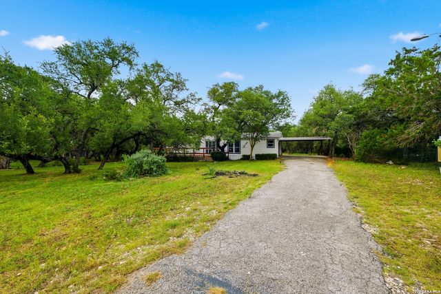 2408 Deer Run Pass, Canyon Lake, TX 78133