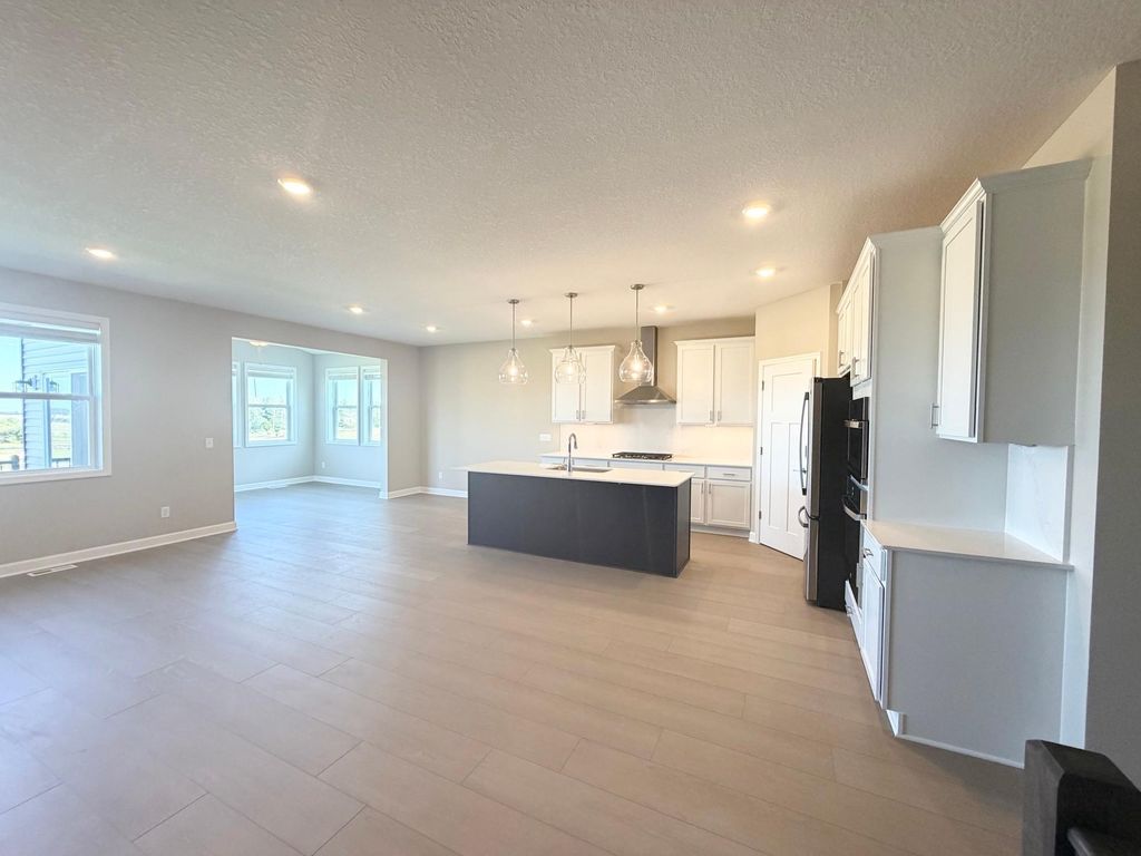 5184 Long Pointe Bay, Woodbury, MN 55129 — photo 3