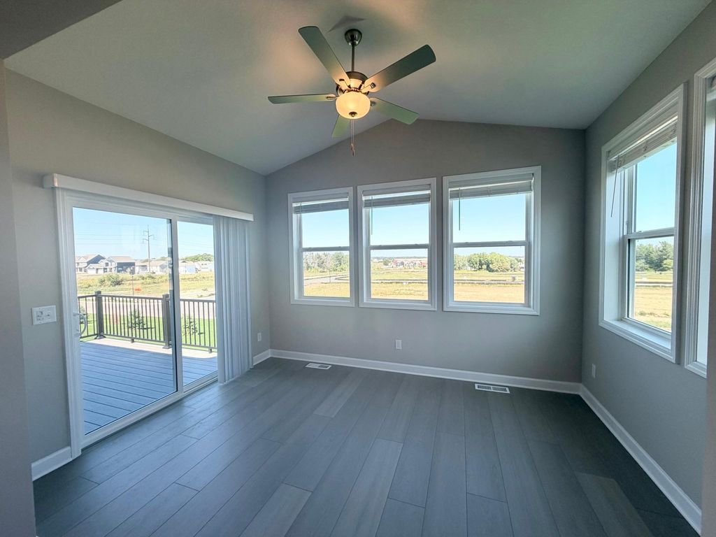 5184 Long Pointe Bay, Woodbury, MN 55129 — photo 5