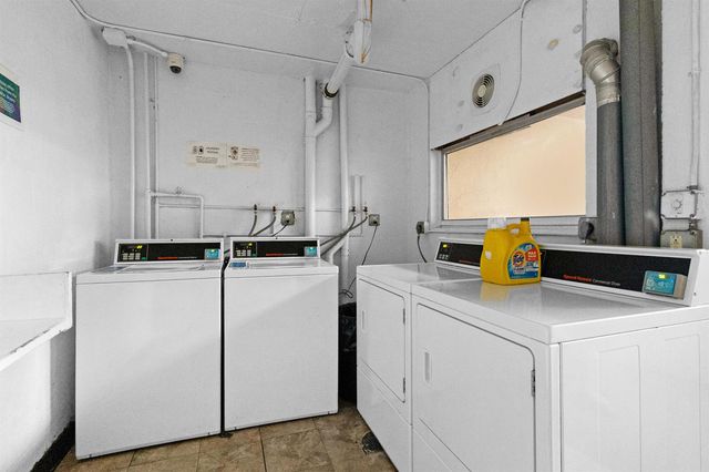 408 NW 68th Avenue 405, Plantation, FL 33317