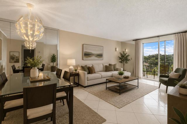 408 NW 68th Avenue 405, Plantation, FL 33317