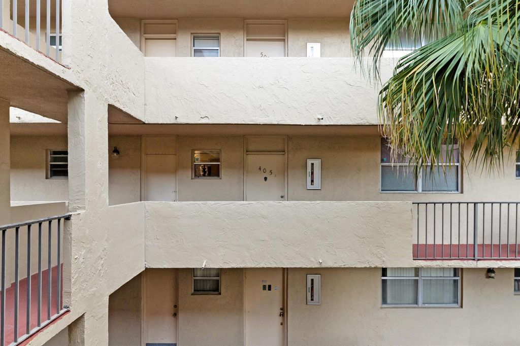 408 NW 68th Avenue 405, Plantation, FL 33317