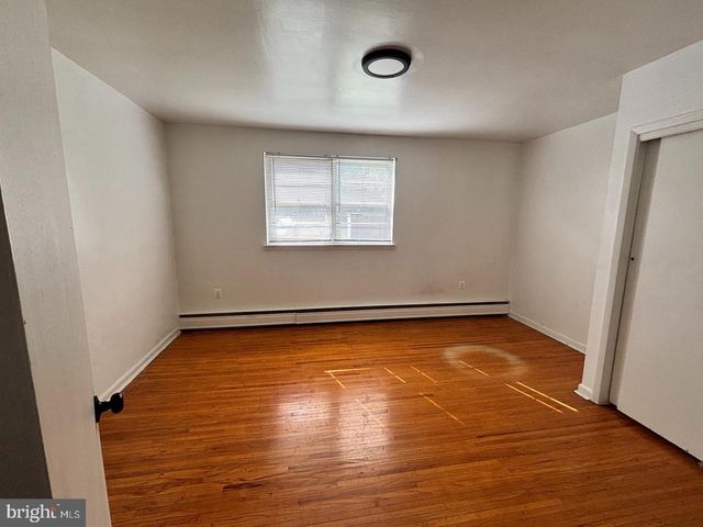 4992 MIRIAM RD, Philadelphia, PA 19124
