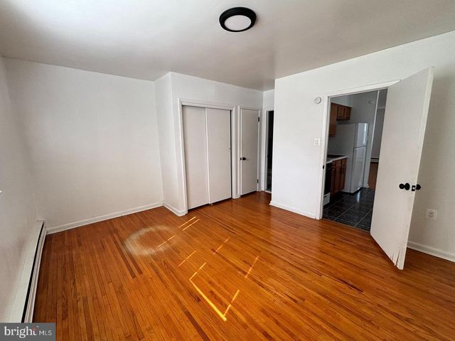 4992 MIRIAM RD, Philadelphia, PA 19124