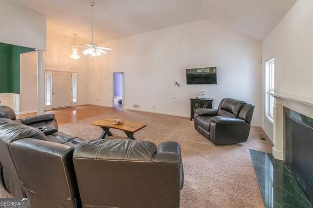 7395 Mason Falls Drive, Winston, GA 30187