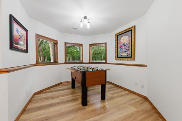 9509 W Moss Rose, Maize, KS 67101