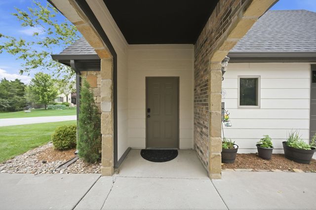 9509 W Moss Rose, Maize, KS 67101