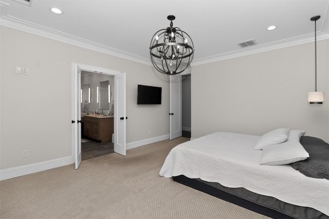 2425 Binz Street, Houston, TX 77004