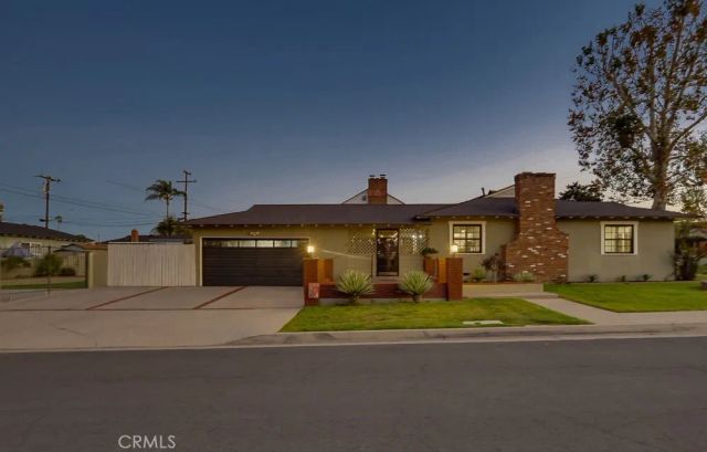 10904 La Mirada Boulevard, Whittier, CA 90604