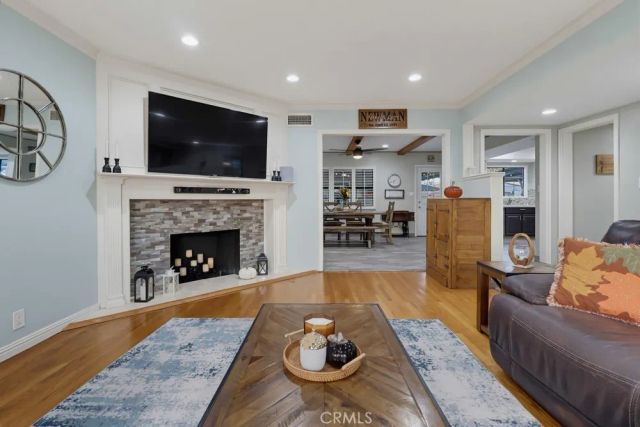 10904 La Mirada Boulevard, Whittier, CA 90604