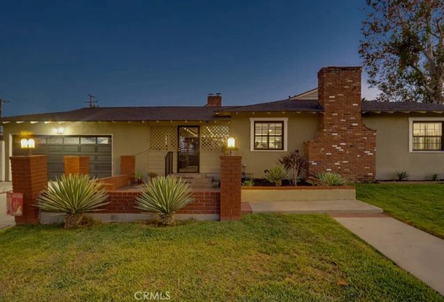 10904 La Mirada Boulevard, Whittier, CA 90604