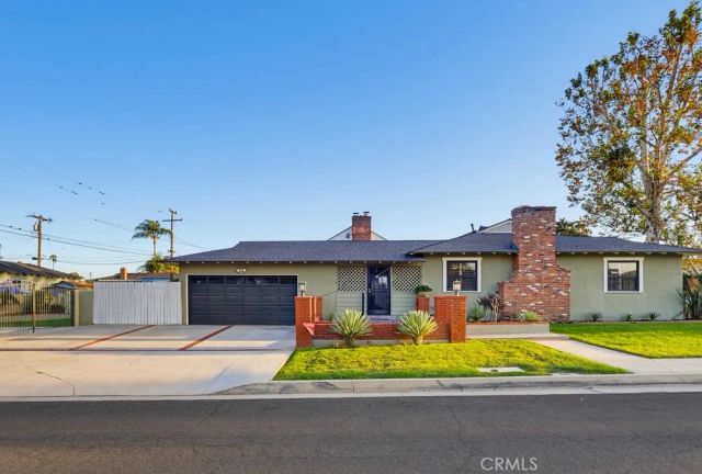 10904 La Mirada Boulevard, Whittier, CA 90604