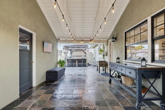 10904 La Mirada Boulevard, Whittier, CA 90604