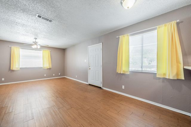 5807 Spring Meadow RD B, Austin, TX 78744
