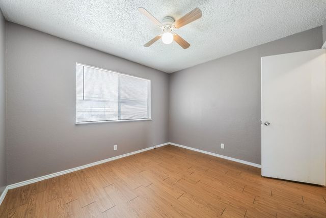 5807 Spring Meadow RD B, Austin, TX 78744