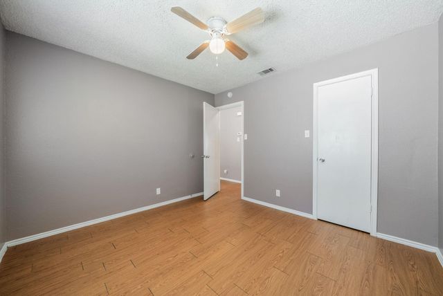 5807 Spring Meadow RD B, Austin, TX 78744