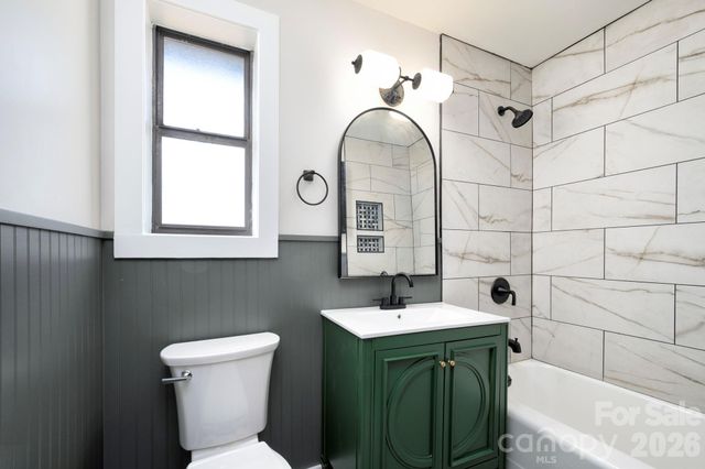 615 Biltmore Avenue T8, Asheville, NC 28803