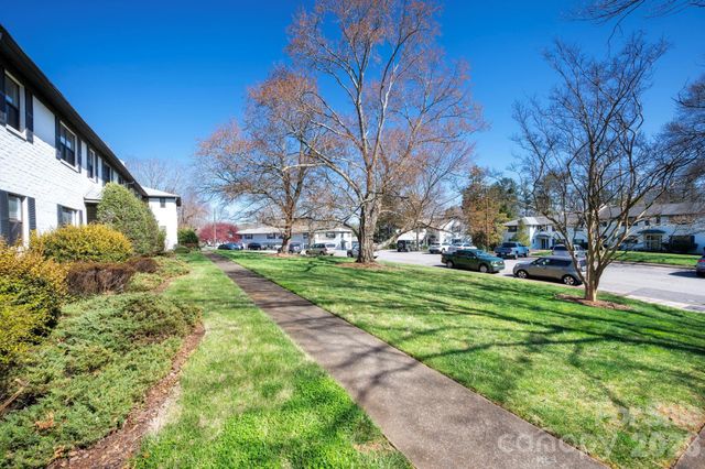 615 Biltmore Avenue T8, Asheville, NC 28803