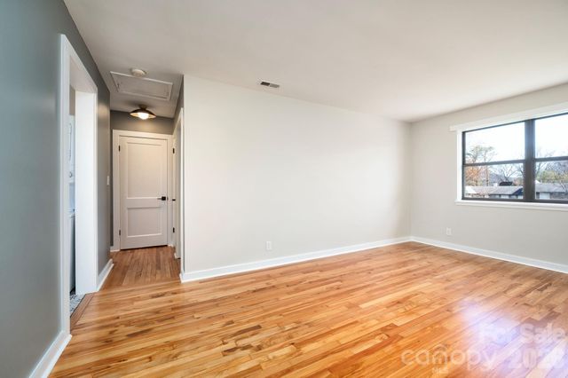 615 Biltmore Avenue T8, Asheville, NC 28803