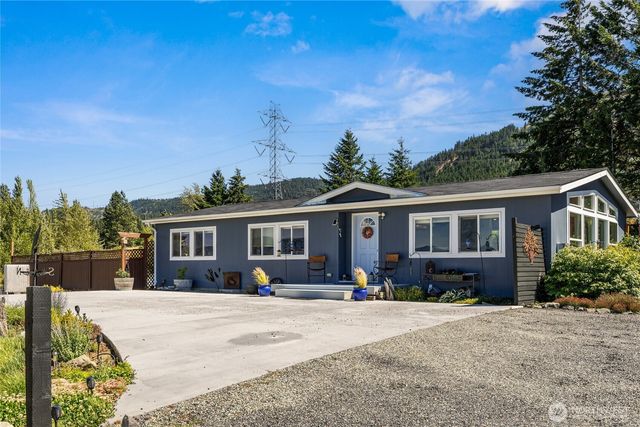 4200 Upper Peoh Point Road, Cle Elum, WA 98922