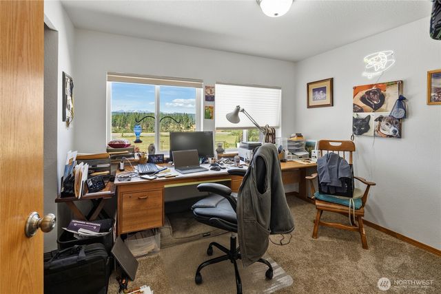 4200 Upper Peoh Point Road, Cle Elum, WA 98922