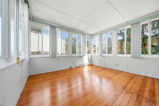 50 Earl St, Malden, MA 02148