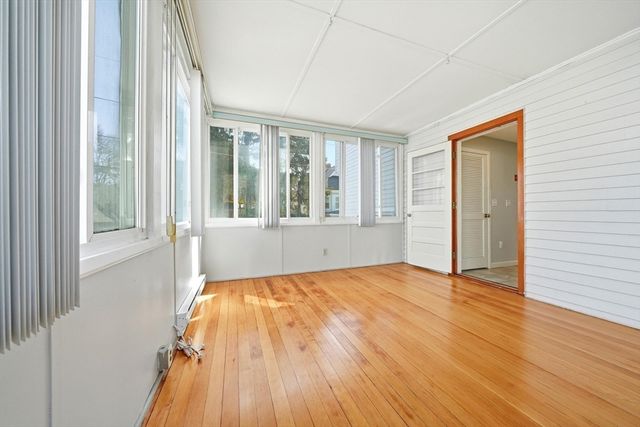 50 Earl St, Malden, MA 02148