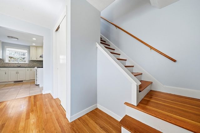 50 Earl St, Malden, MA 02148