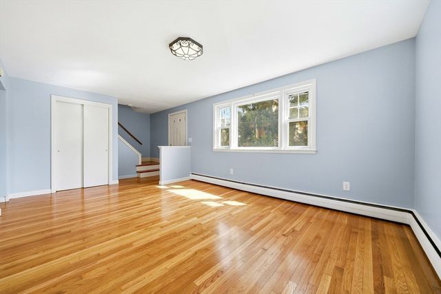 50 Earl St, Malden, MA 02148