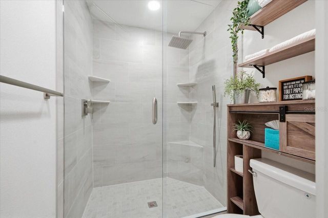 4510 WHITWORTH LANE, Tampa, FL 33624