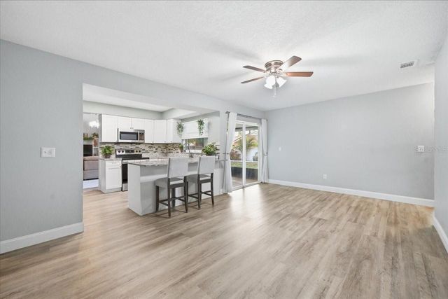 4510 WHITWORTH LANE, Tampa, FL 33624