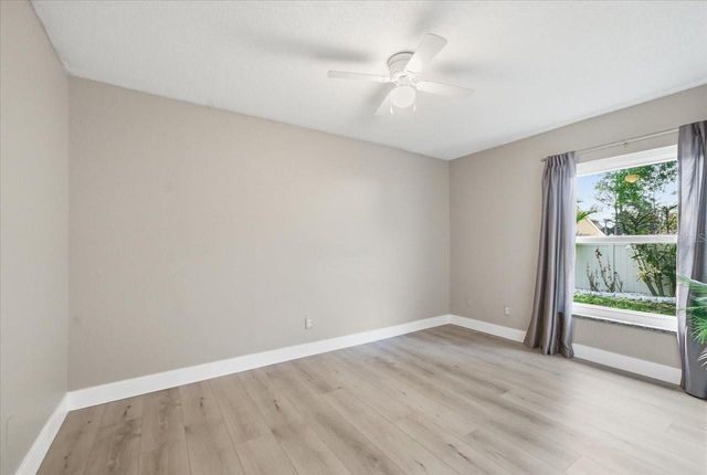 4510 WHITWORTH LANE, Tampa, FL 33624