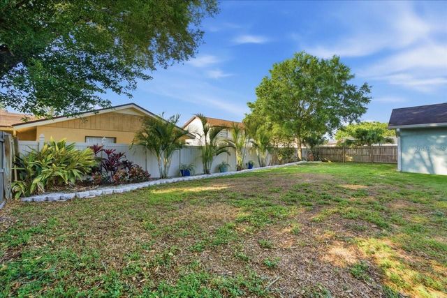 4510 WHITWORTH LANE, Tampa, FL 33624