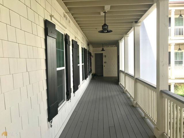 111 Gascoigne Avenue 204, St. Simons, GA 31522