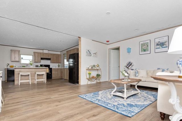 161 Minnow Dr., Pawleys Island, SC 29585